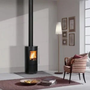 Poêle à bois Fonte Flamme Ewa installé par GM Confort à Salon-de-Provence (Bouches-du-Rhône)