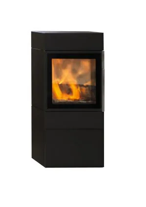 Poêle à bois Nordlys Cubic installé par GM Confort à Salon-de-Provence (Bouches-du-Rhône)