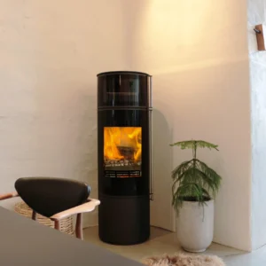 Poêle à bois Nordlys Omega Basic Chef installé par GM Confort à Salon-de-Provence (Bouches-du-Rhône)