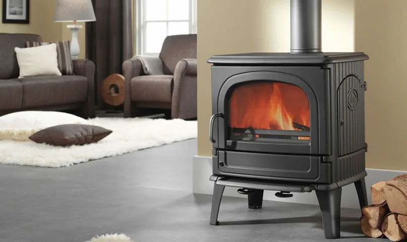 Fonte Flamme - 64 CB 1 Poêle à bois Z Fonte Flamme 64 Cb installé par GM Confort à Salon-de-Provence (Bouches-du-Rhône)