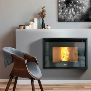 Insert à granulés Nobis B10 V Ulisse installé par GM Confort à Salon-de-Provence (Bouches-du-Rhône)